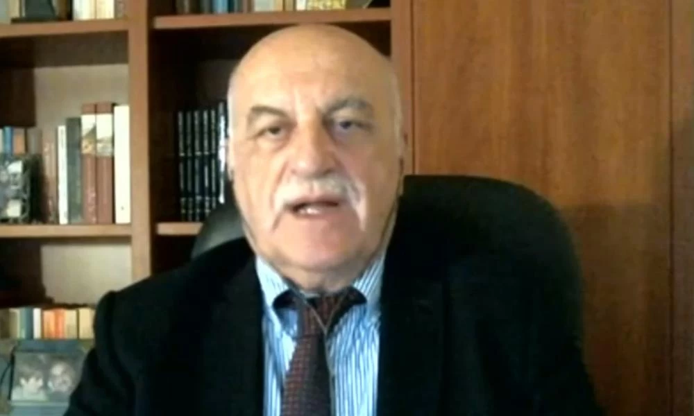 Τζανάκης: «Δέχομαι απειλές και κατάρες στα social media»
